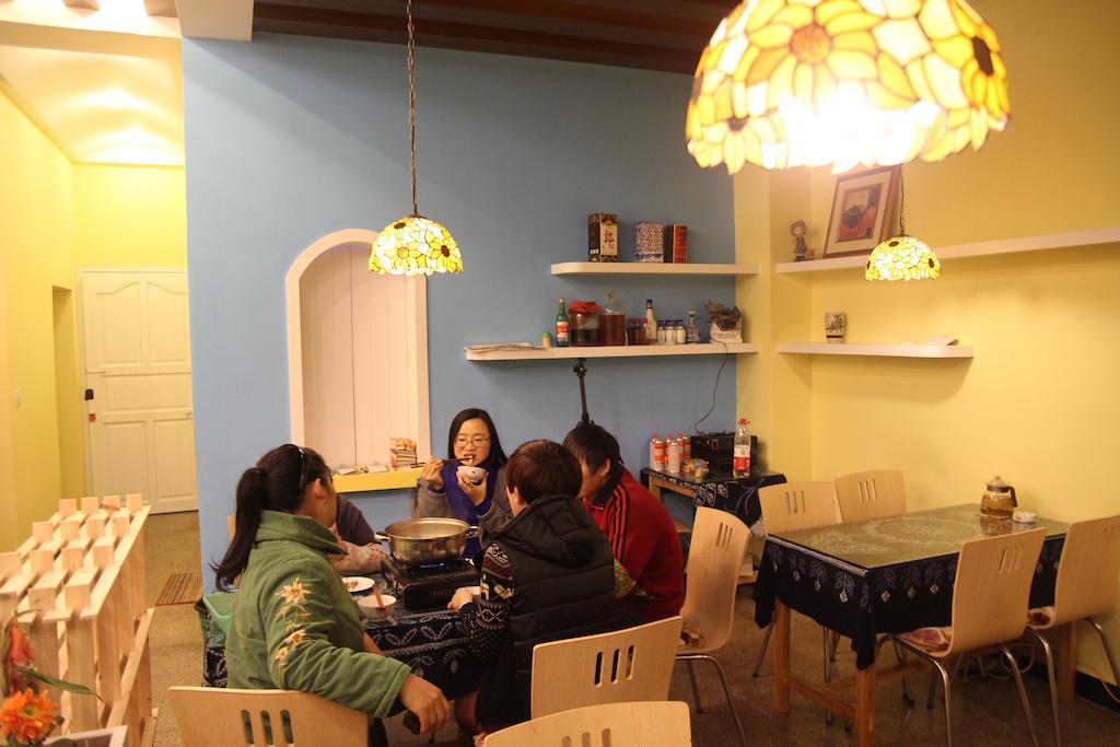 Tiffany Hostel Yangshuo Dış mekan fotoğraf