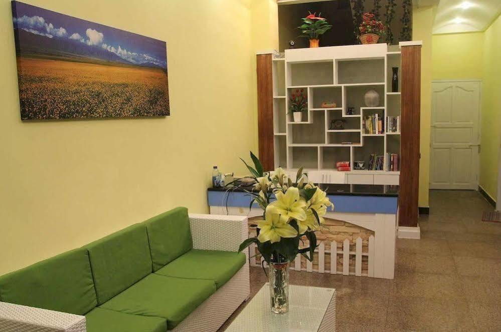 Tiffany Hostel Yangshuo Dış mekan fotoğraf